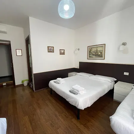 Affittacamere Gold House